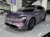 Photo 1 - Zhijie Luxeed R7
