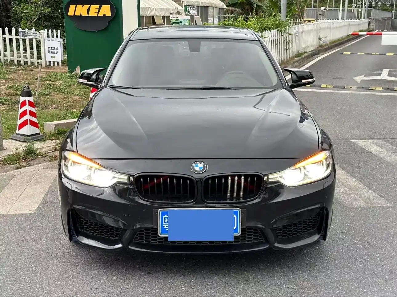 BMW 3 Series 2017 320Li M Sport фото 2