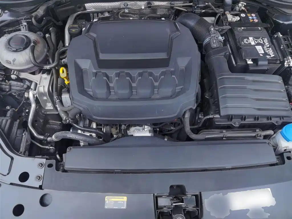 Volkswagen Passat 2025 Outstanding 330TSI Starlight Elite Edition фото 11