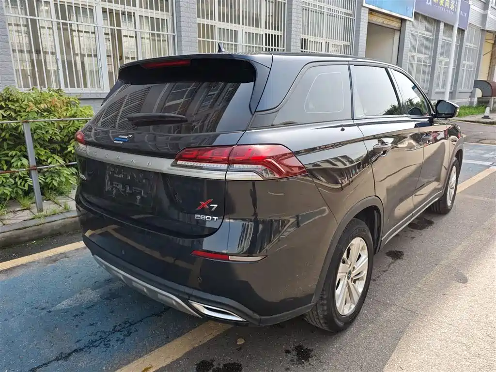 صورة 7 - Changan Oshan X7
