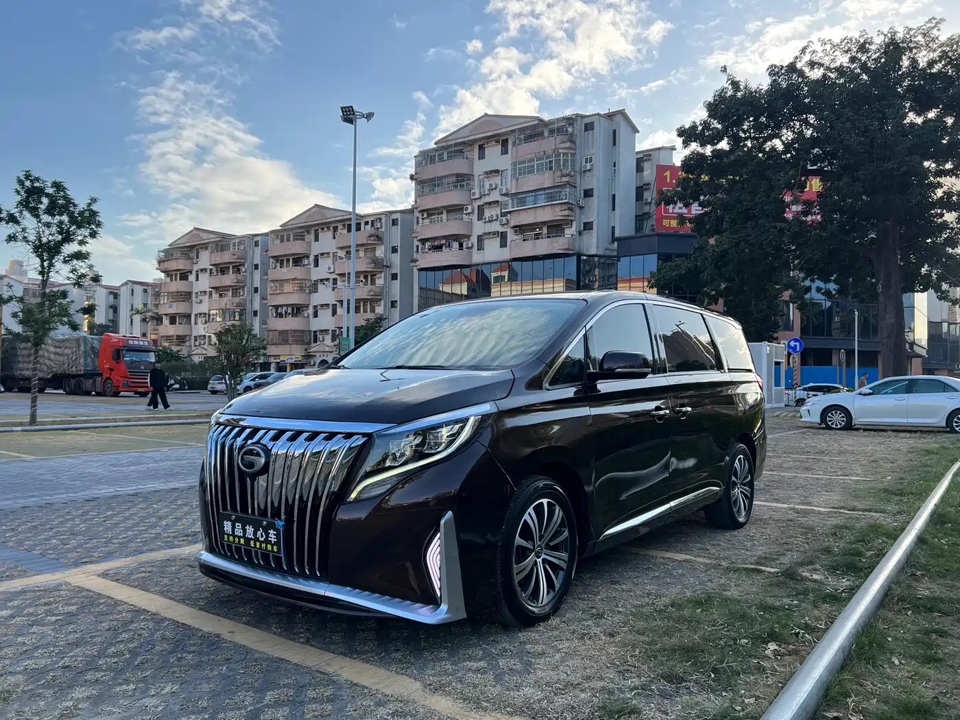 GAC Trumpchi Trumpchi M8 2018 320T Premium Edition