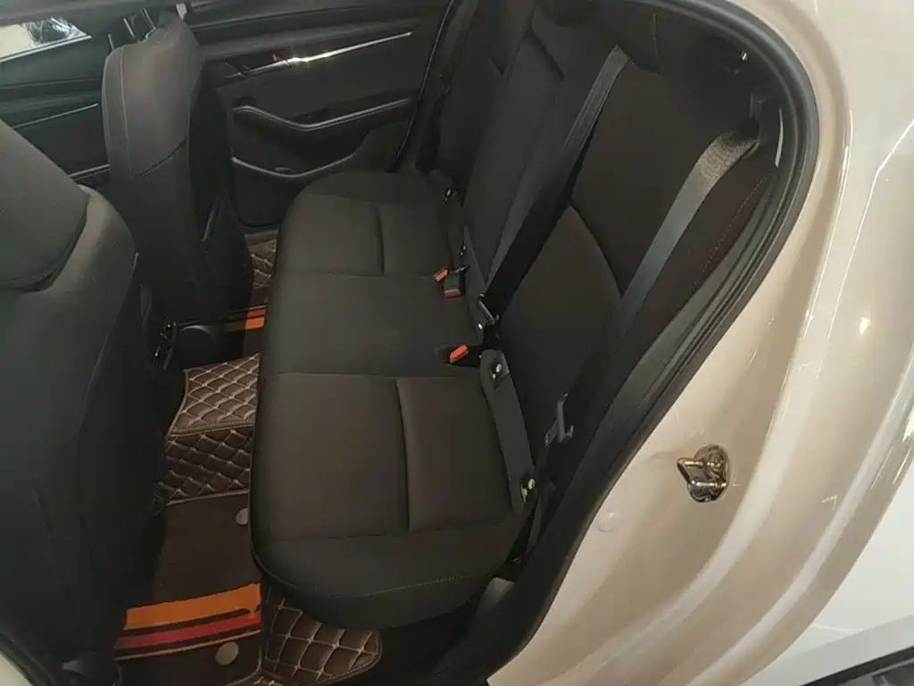Mazda Mazda 3 2025 2023 2.0L Auto Zhixuan