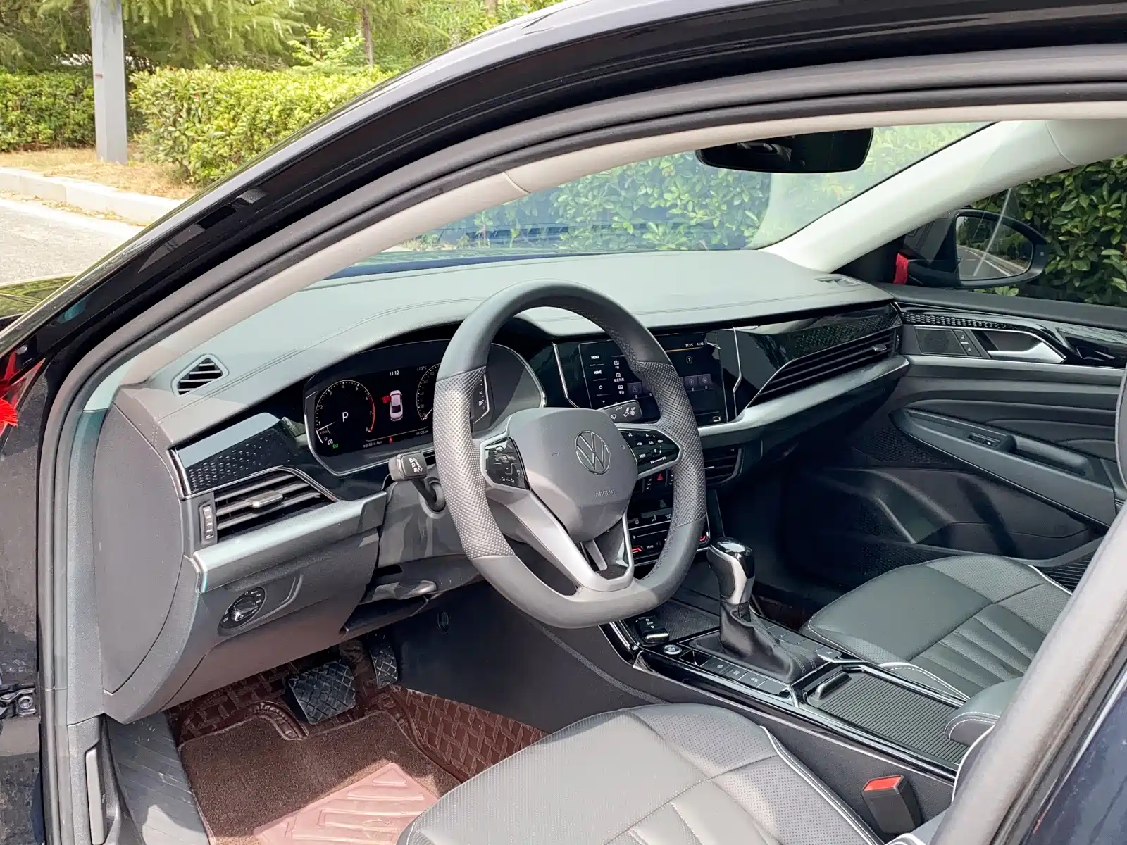 Фото 9 - Volkswagen Passat