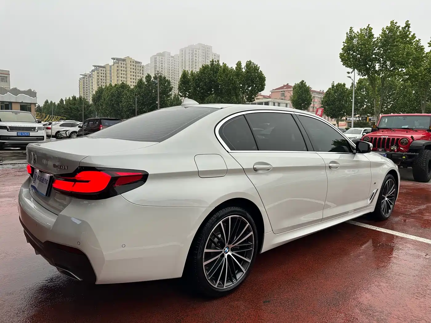 BMW 5 Series 2023 530Li xDrive M Sport Package фото 5