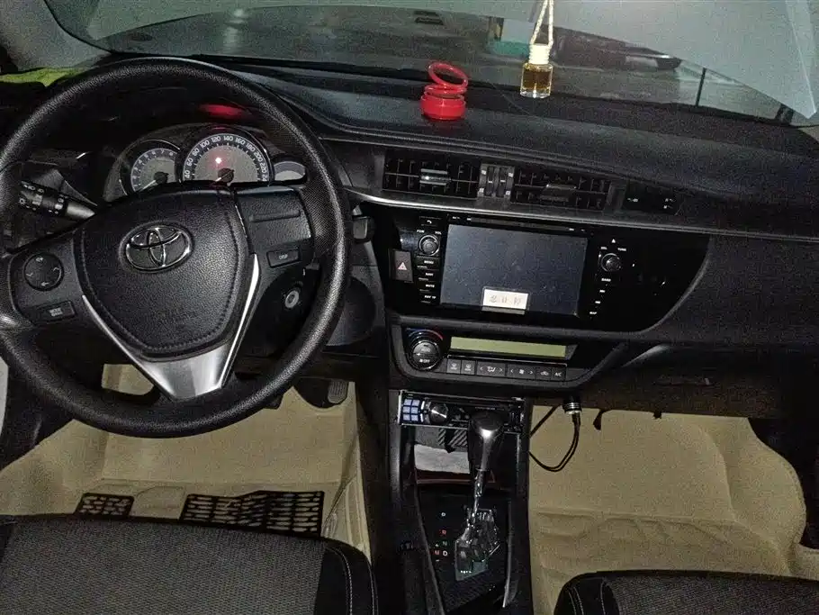 Toyota Levin 2014 1.6G-L CVT Premium Edition фото 12