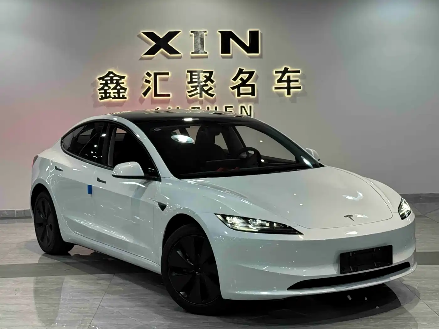 Tesla Model 3 2026 2025 Model Rear-Wheel Drive Edition