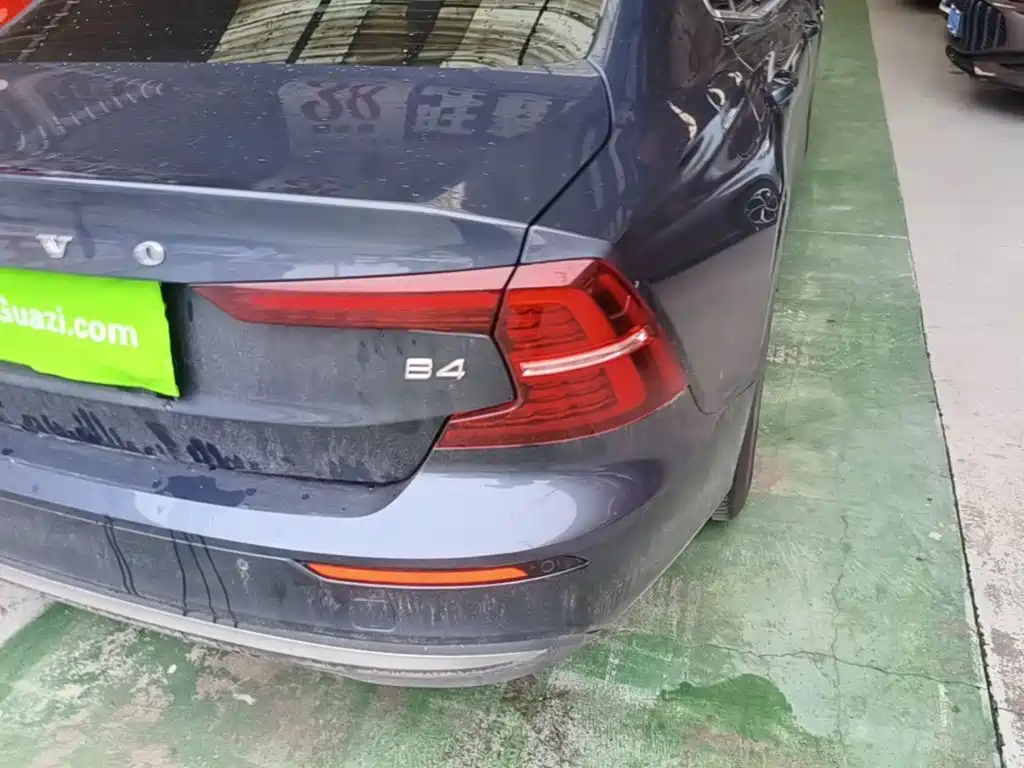 Volvo S60 2026 2026 B4 Smart Luxury Edition