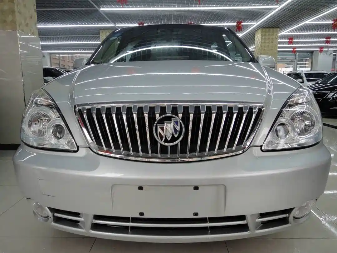 Buick GL8 2014 2.4L Classic Edition фото 2