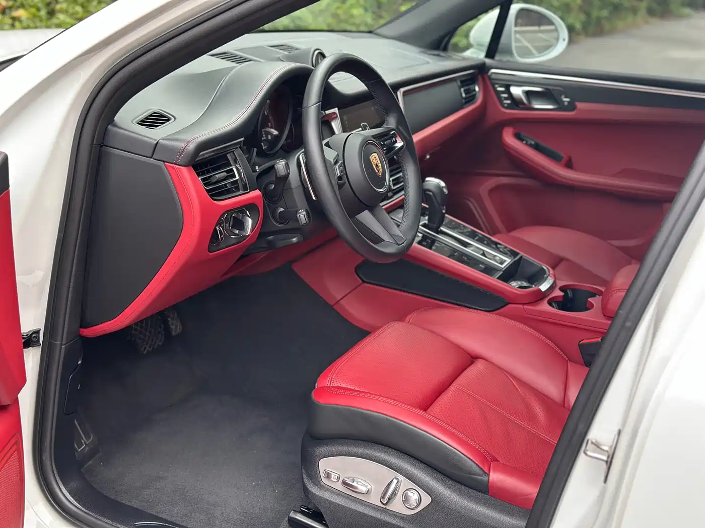 Porsche Macan 2024 Macan 2.0T фото 9