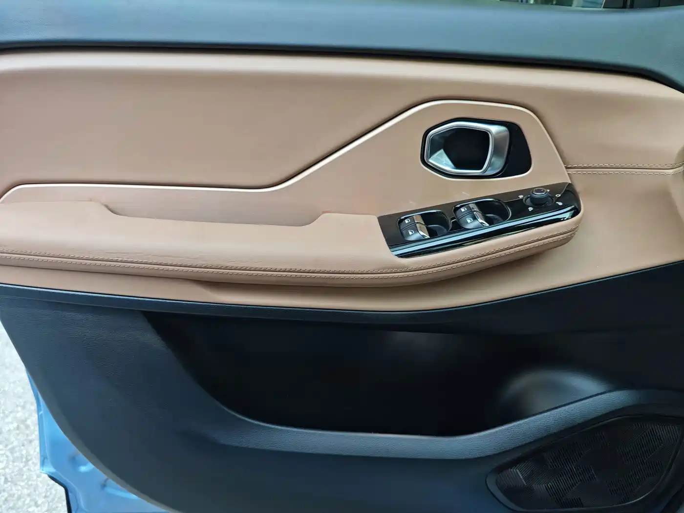 NIO ES8 2018 2018 Founder Edition