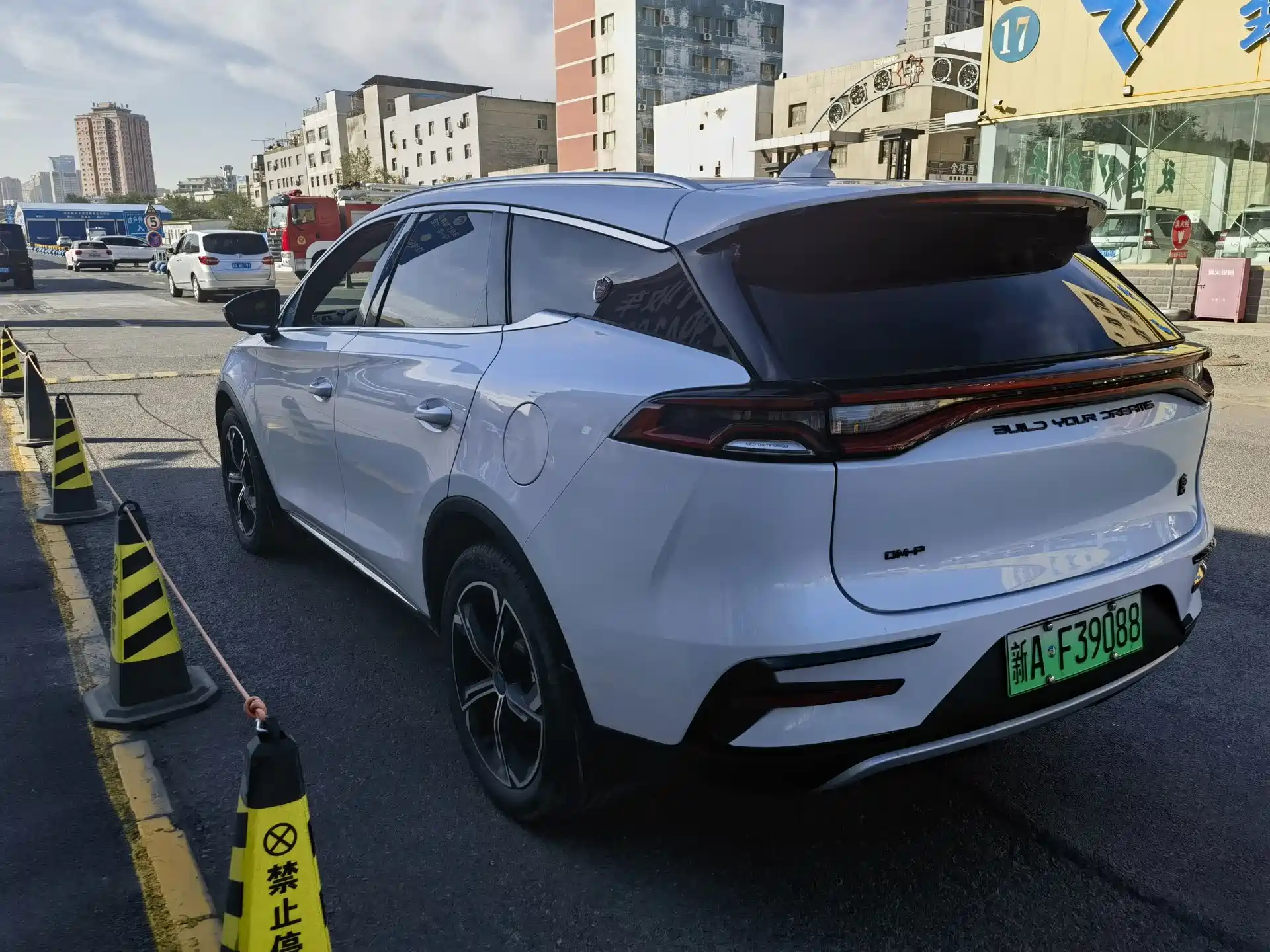 Фото 6 - BYD Tang