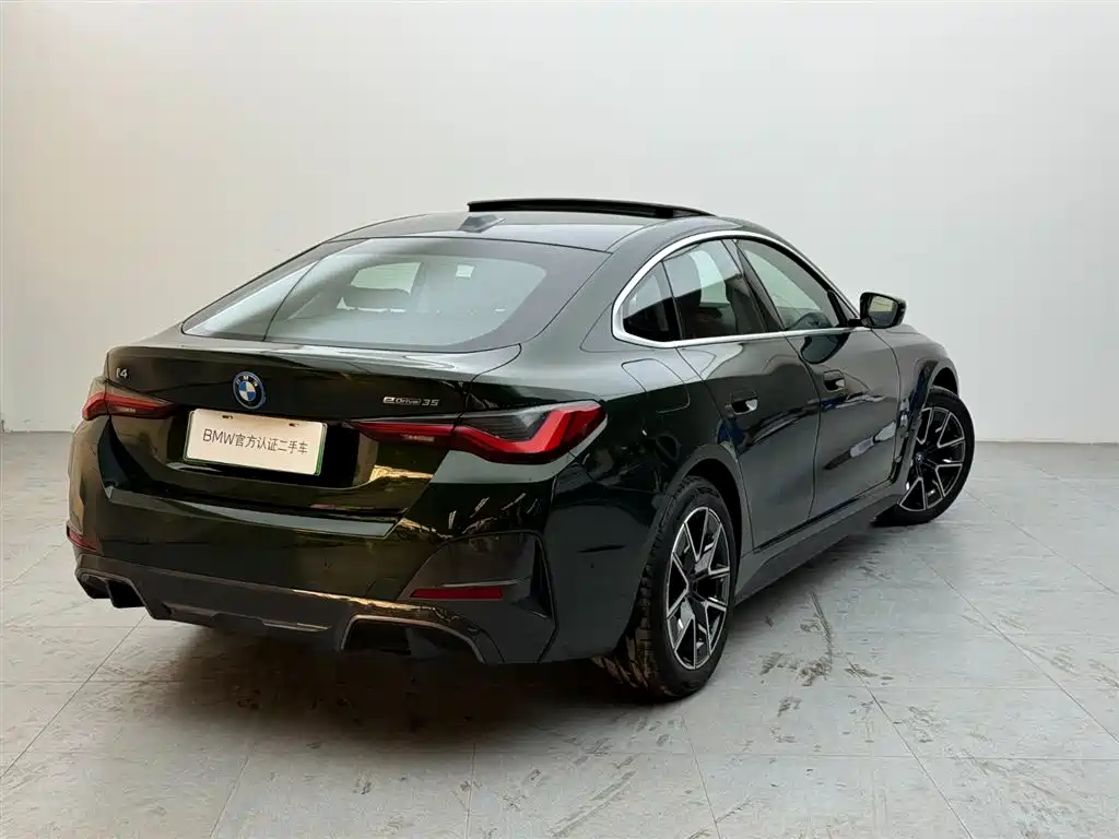 BMW i4 2023 eDrive35 фото 4