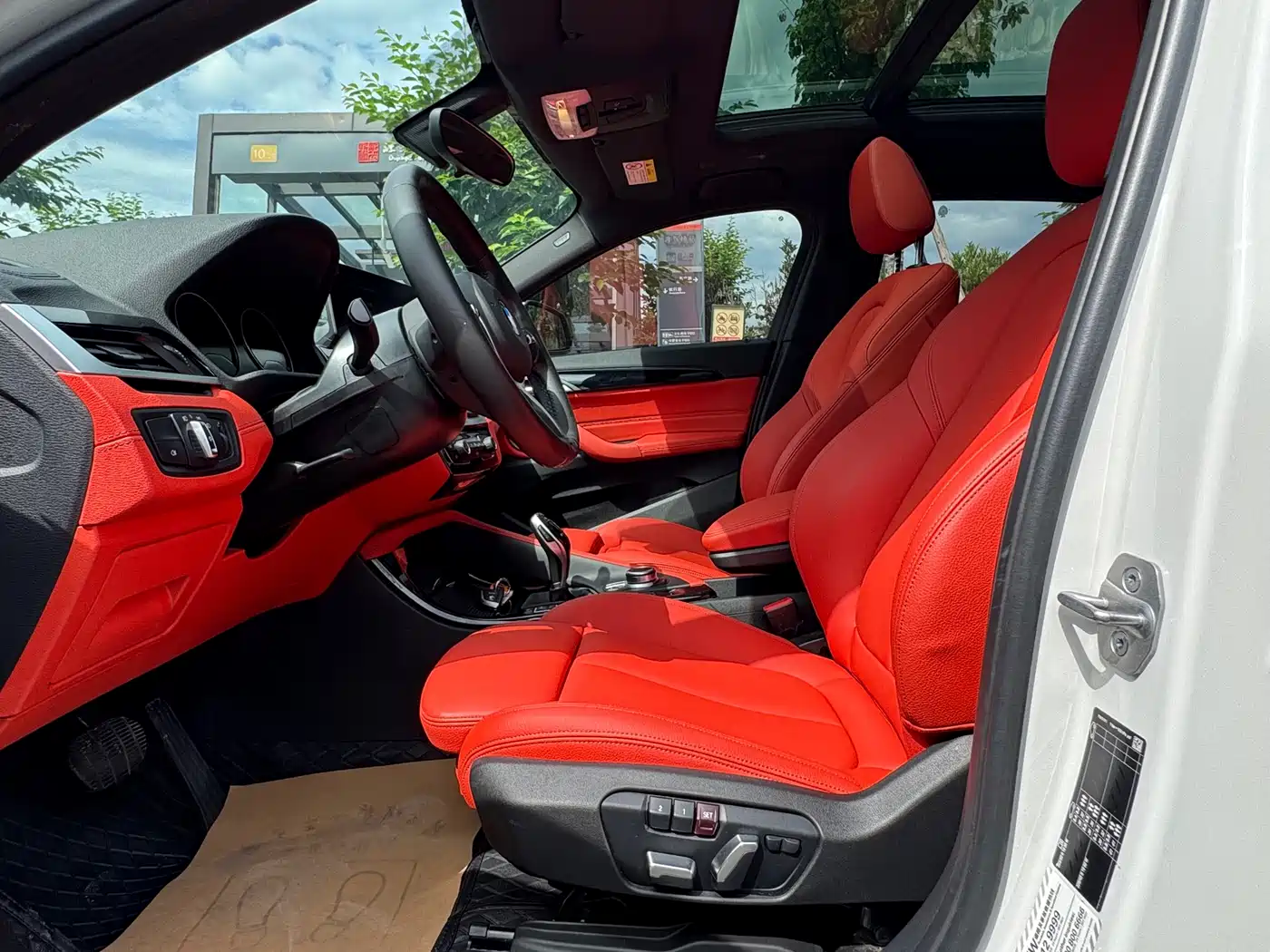 BMW X2 2021 sDrive25i Leading M Sport Package фото 8