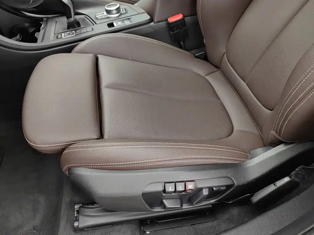 Фото 20 - BMW X1