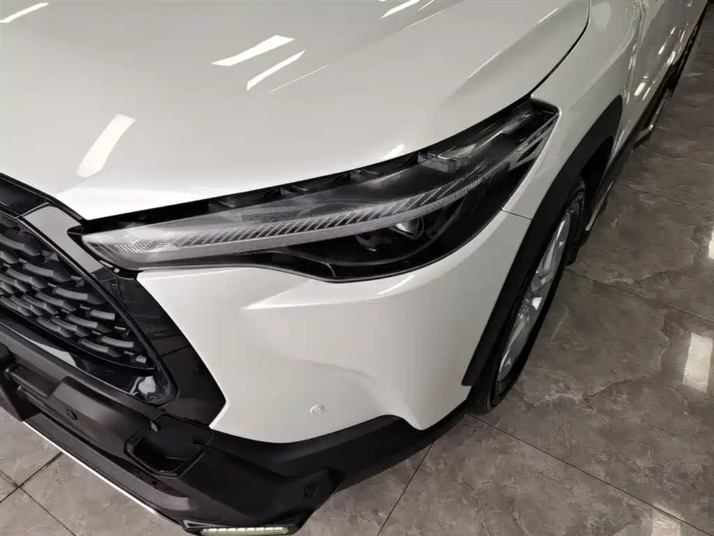 Toyota Corolla Cross 2023 2.0L Elite Edition фото 18