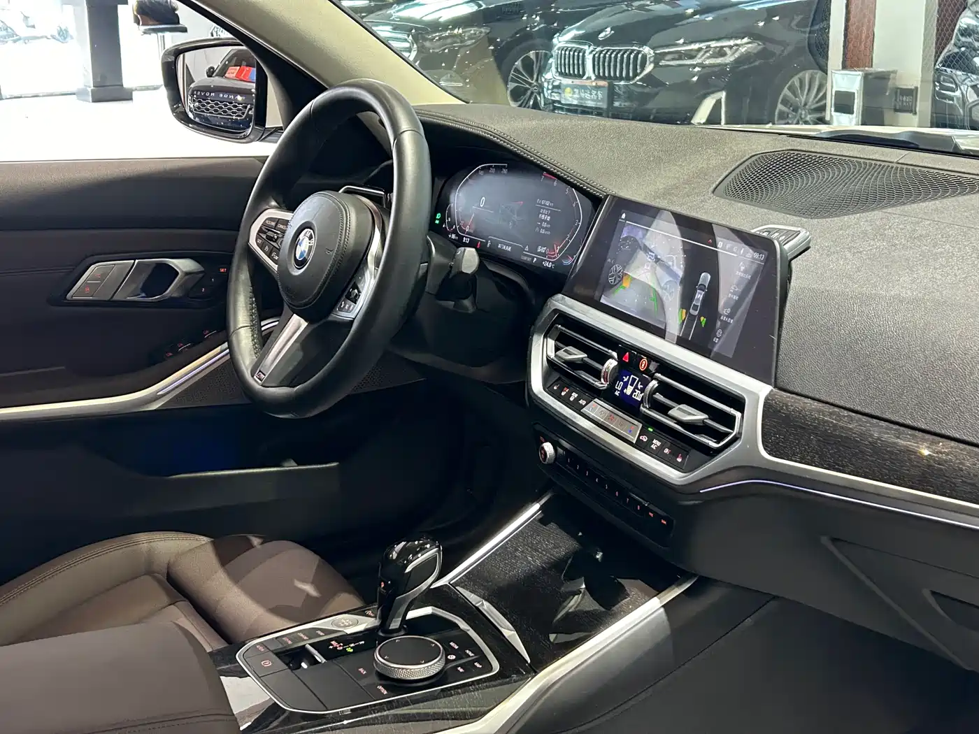 BMW 3 Series 2020 Facelift 325Li M Sport Package фото 24