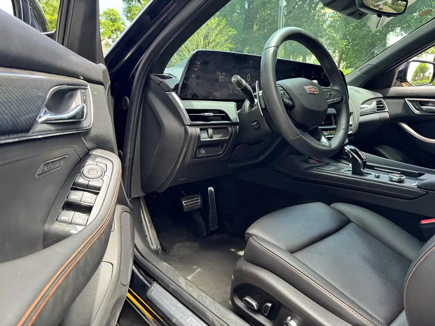 Cadillac CT5 2024 28T Platinum Edition фото 4