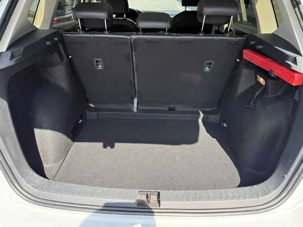 Volkswagen Tharu 2021 Model 280TSI 2WD Comfort Edition фото 11