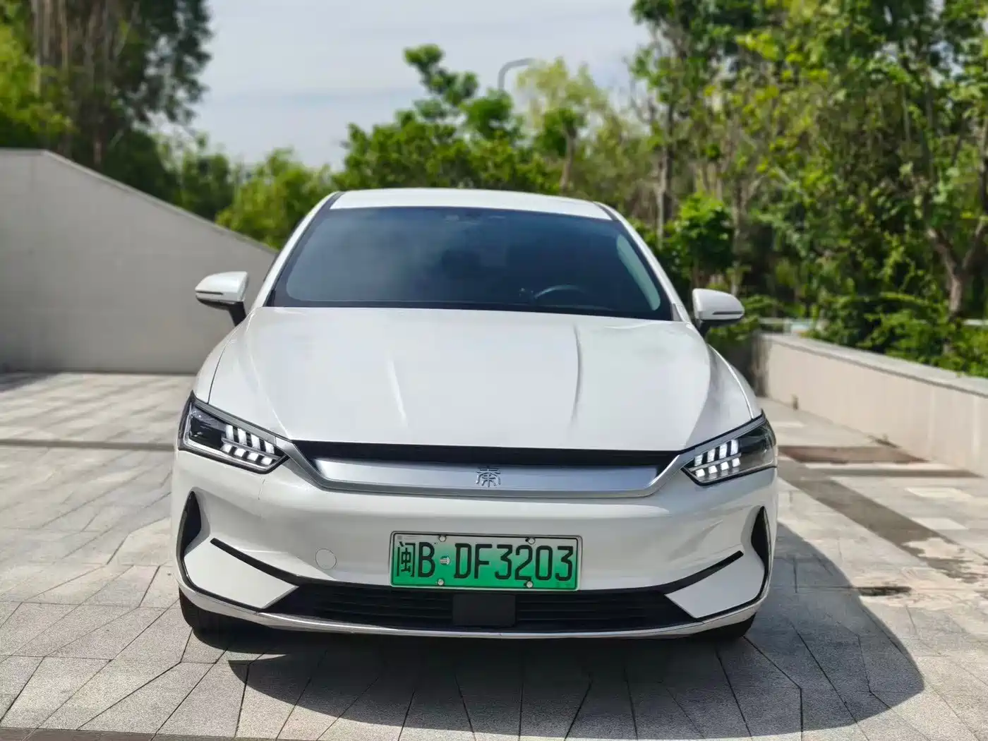Photo 2 - BYD Qin PLUS