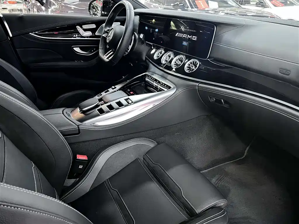 MERCEDES-BENZ AMG GT