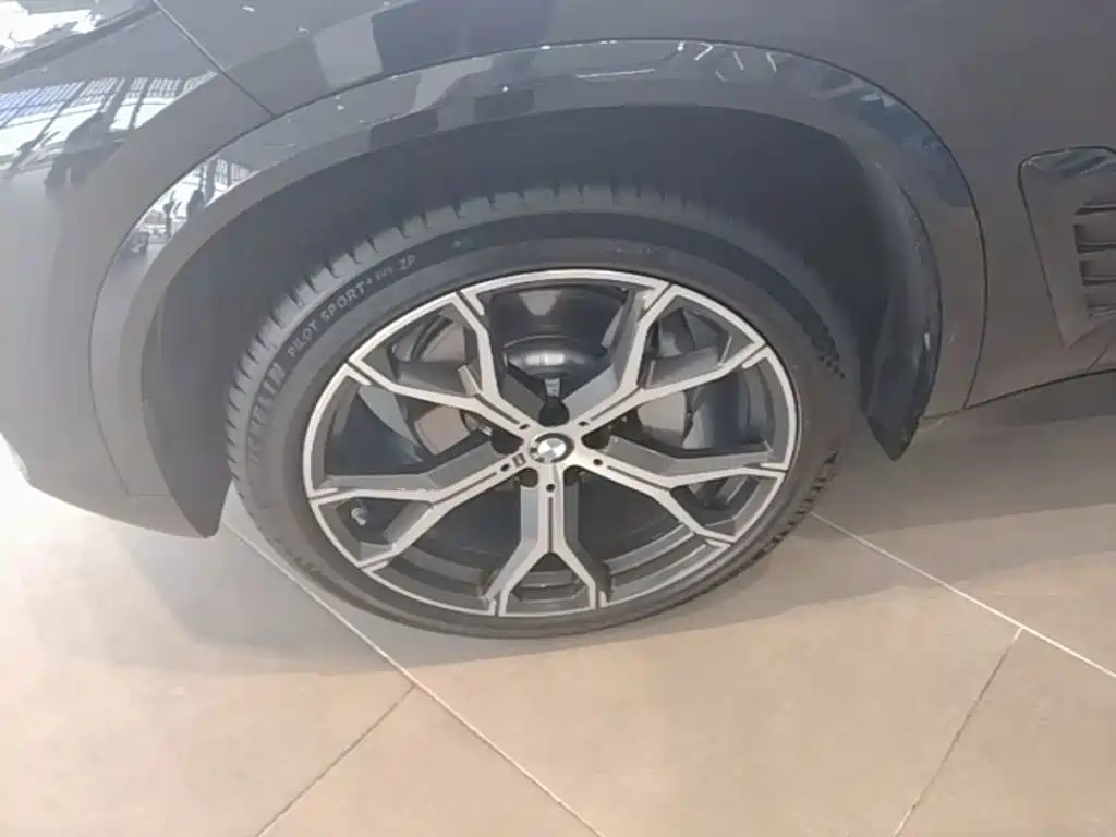 BMW X5 2025 2023 xDrive 30Li Premium M Sport Black Night Package