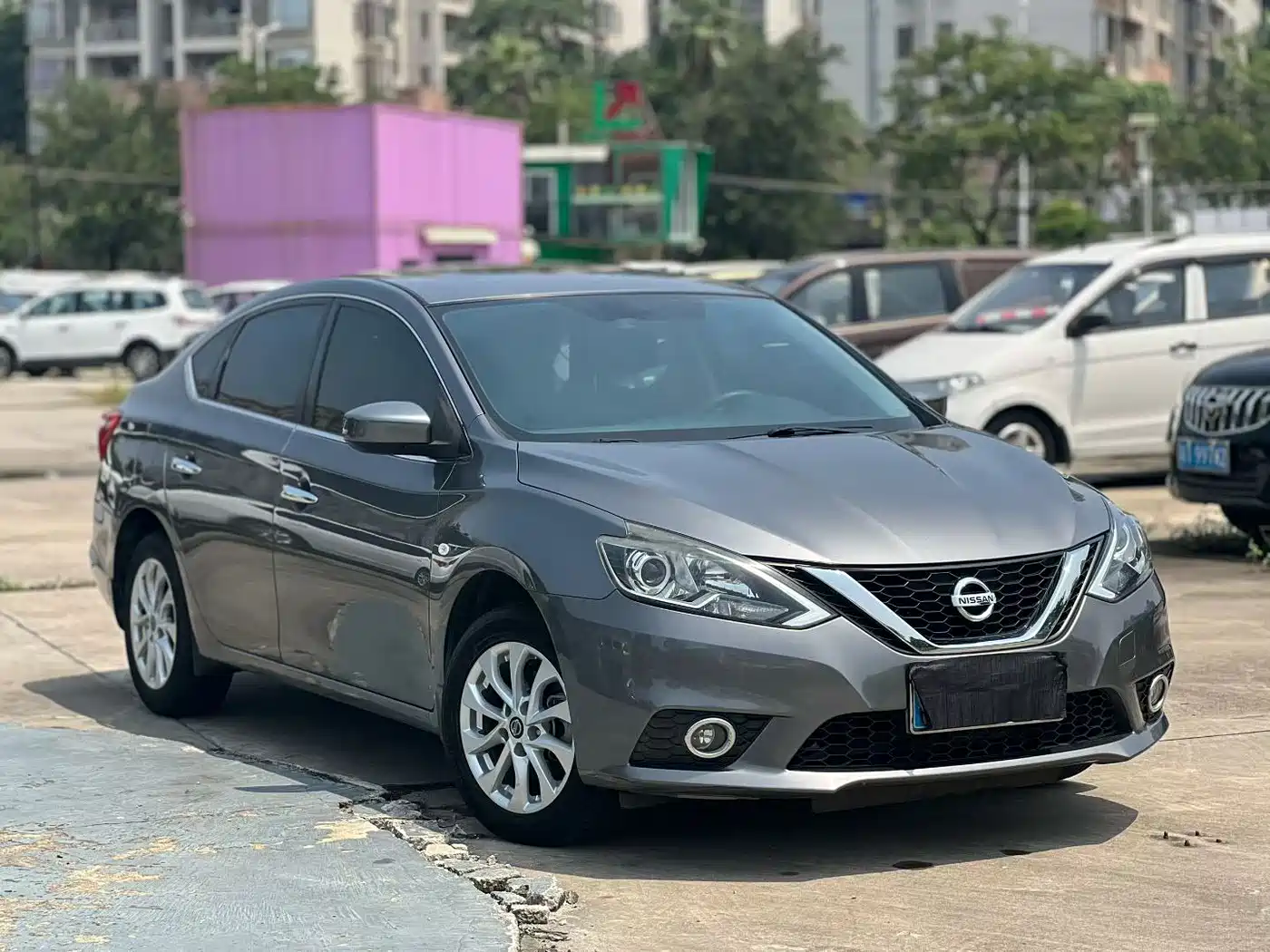 Nissan SYLPHY, миниатюра 3