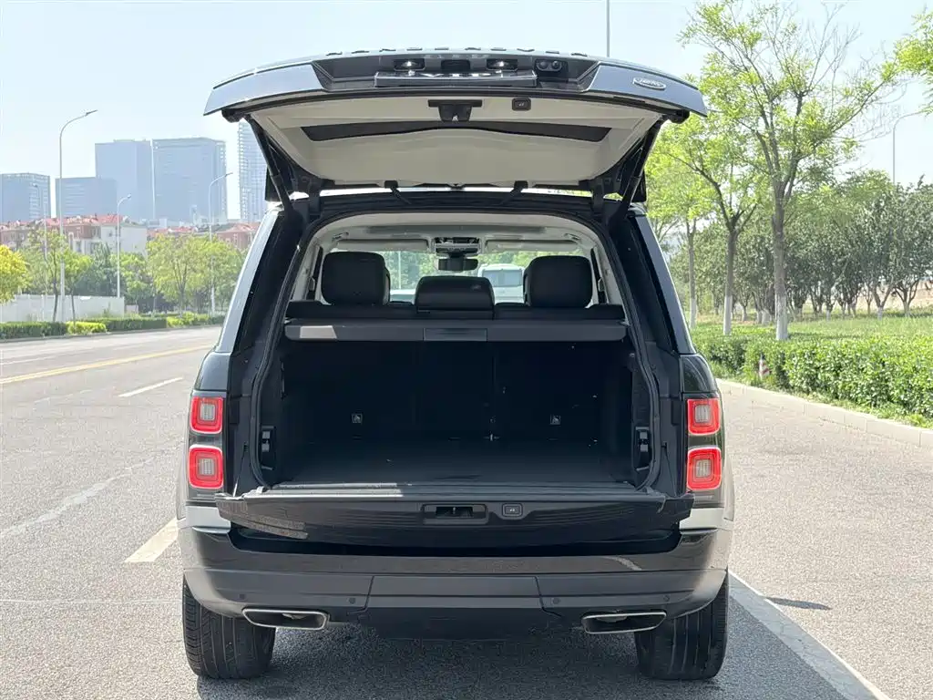 Land Rover Range Rover 2020 3.0 L6 Shengshi Edition фото 18