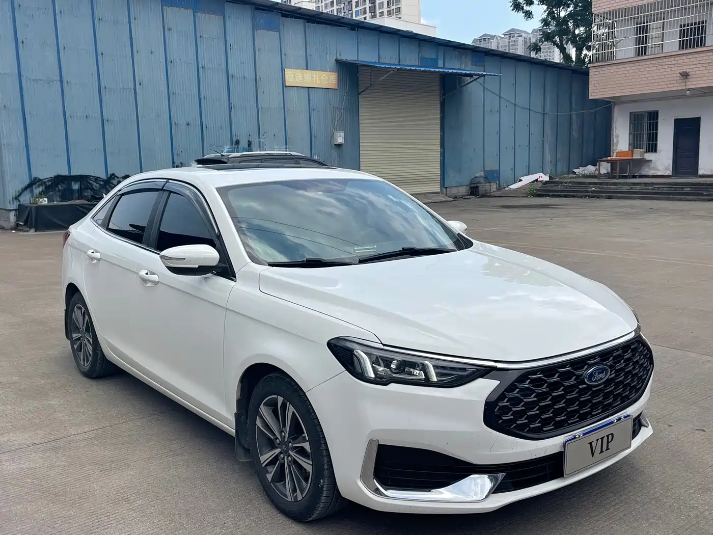 Ford Escort 2022 2021 1.5L Automatic Diamond Edition