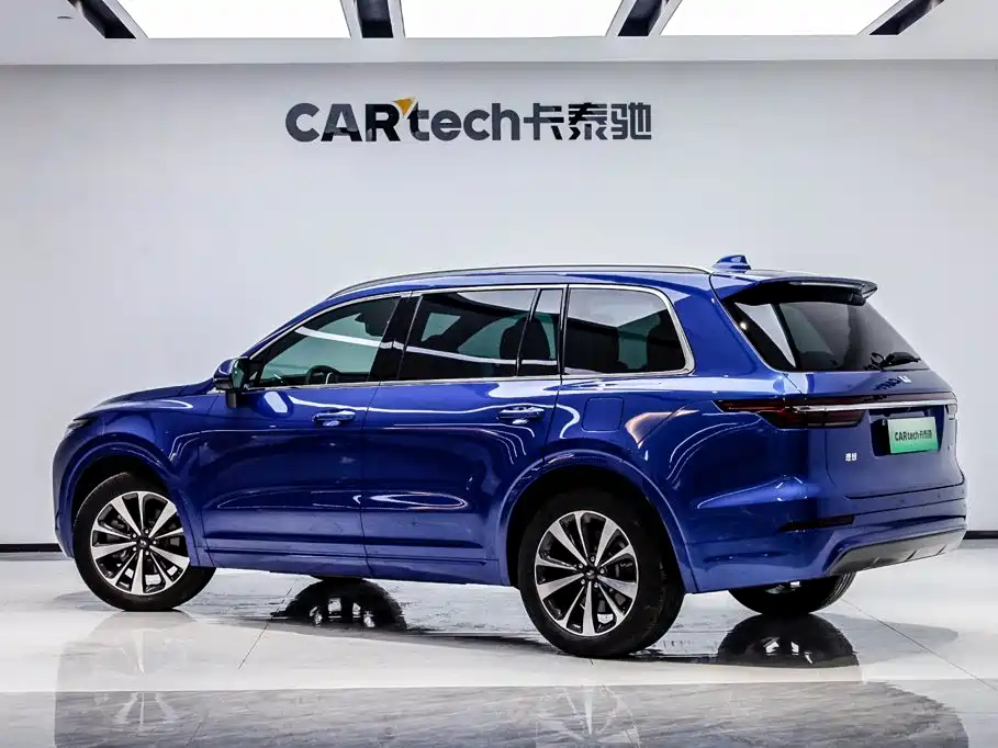 Фото 4 - Li Auto Li ONE