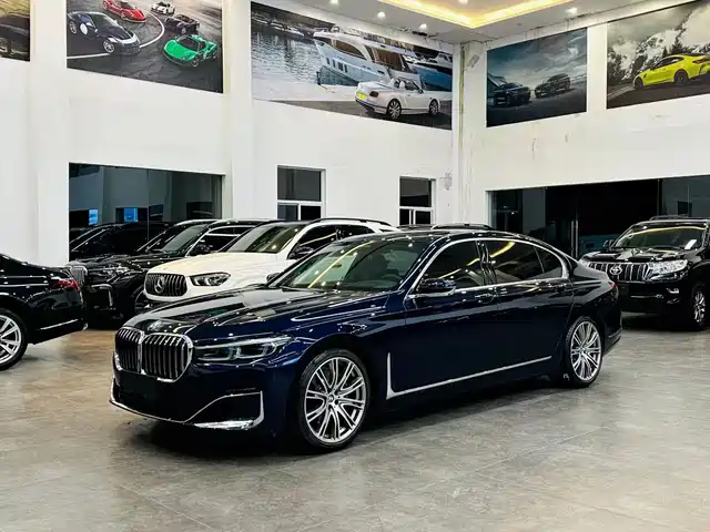 BMW 7 Series 2019 740Li xDrive Executive Luxury Package