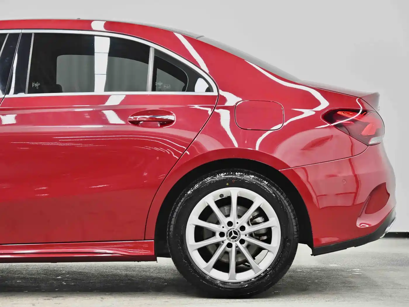 Mercedes-Benz A-Class 2022 A 200 L Sport Sedan Style фото 29