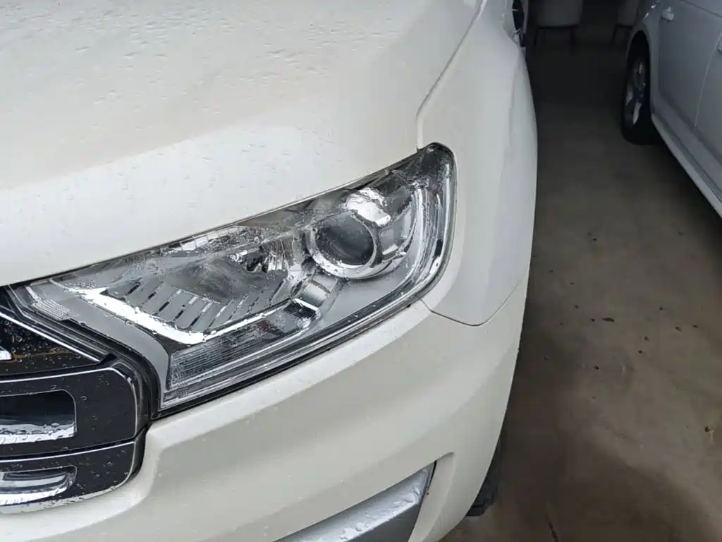 Ford Everest 2018 2017 2.0T Gasoline Automatic 4WD Luxury Edition 5-Seater