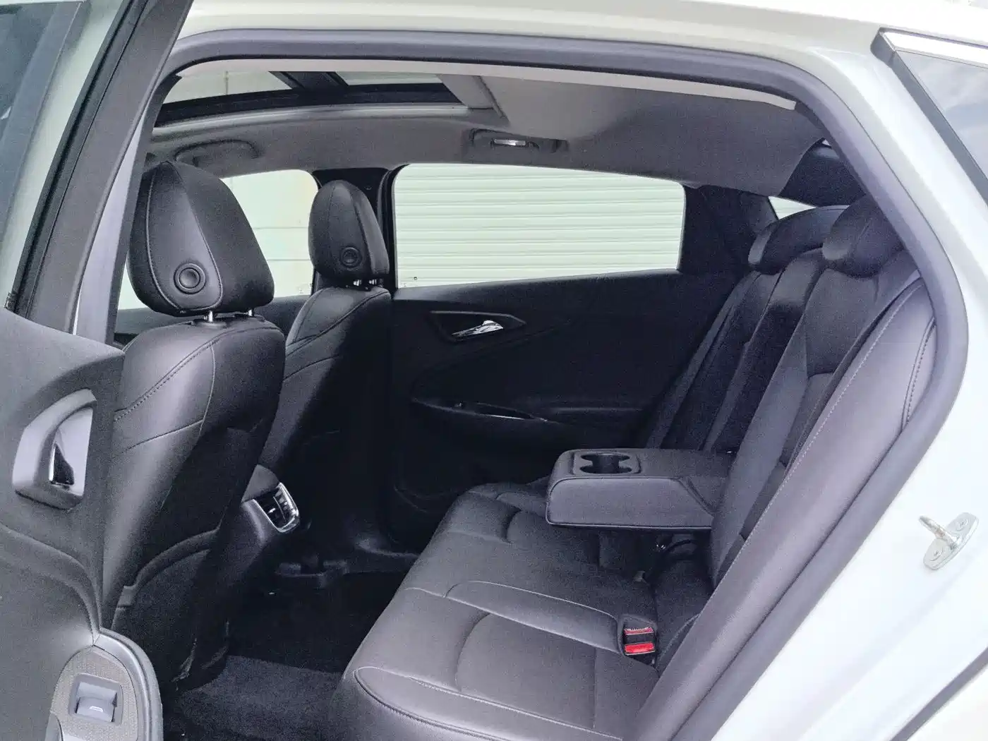 Chevrolet Malibu XL 2022 535T Auto Sharp Dynamic Edition фото 9