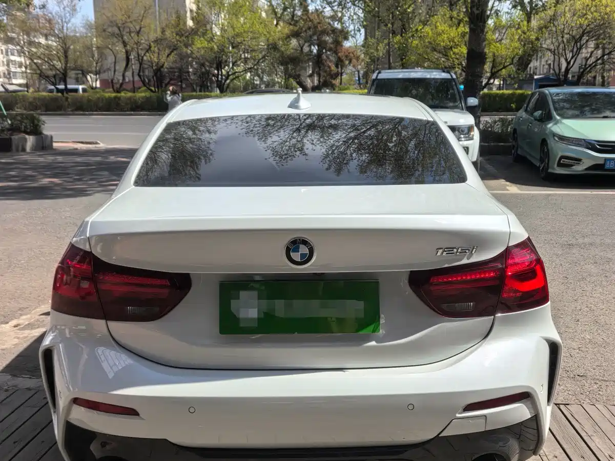 BMW 1 Series 2023 2023 125i M Sport Shadow Edition