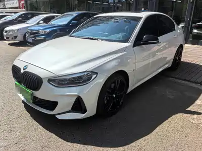 BMW 1