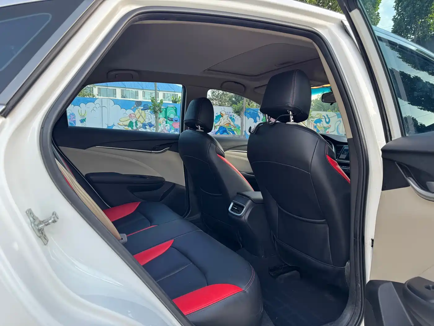 Buick Excelle 2017 15N Manual Elite фото 10