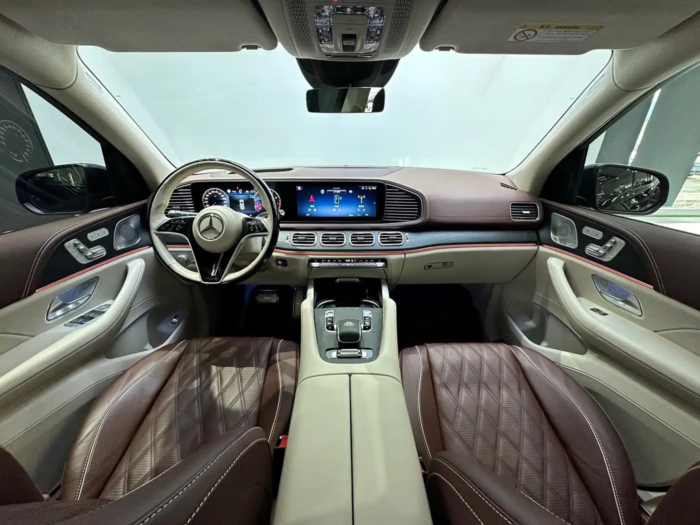 Mercedes-Benz Maybach GLS 2025 GLS 600 4MATIC Polar Night Edition фото 11