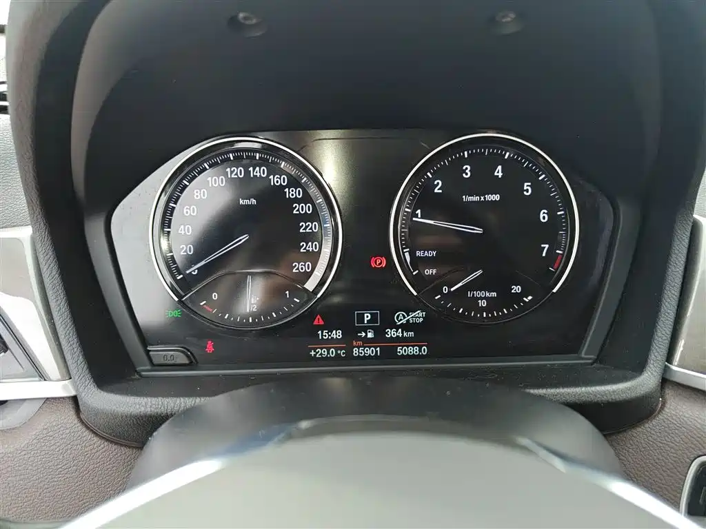BMW X1 2019 sDrive18Li Premium Model фото 5