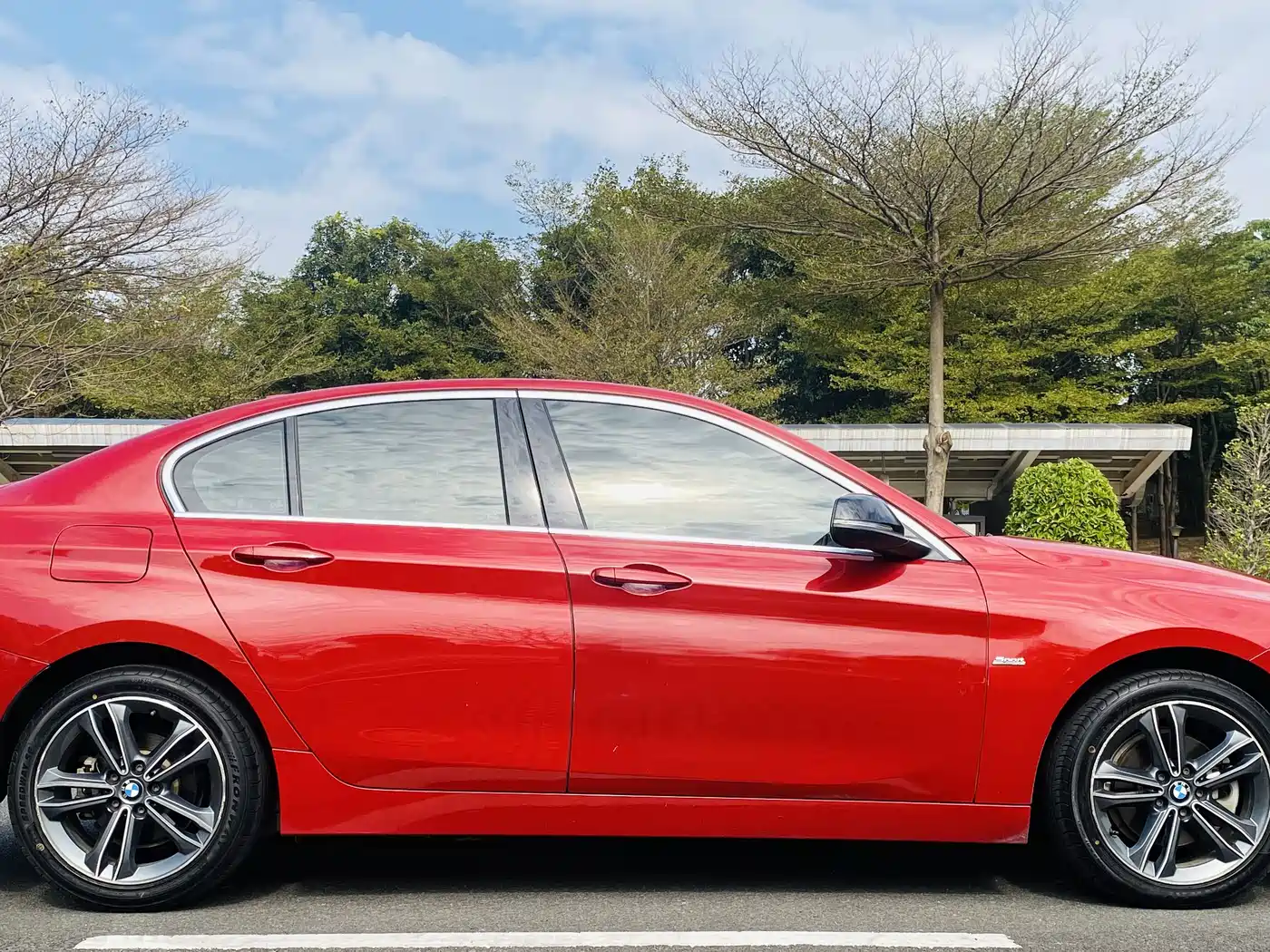 BMW 1 Series 2018 118i Sport Edition фото 4