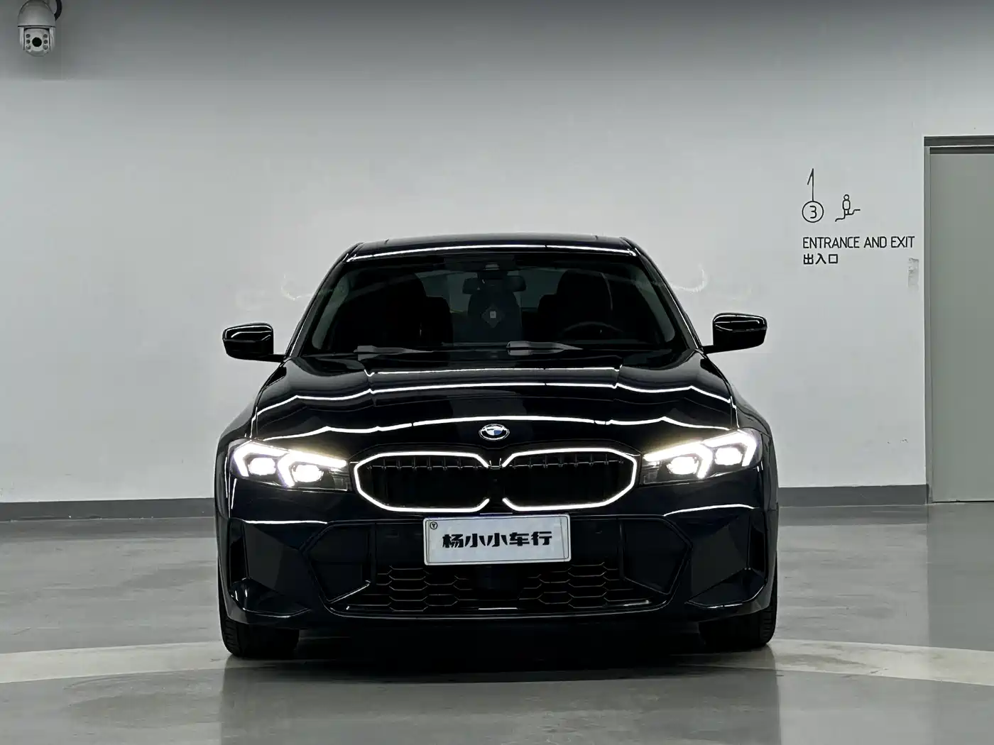 BMW 3 Series 2024 330Li M Sport Shadowline Package фото 3