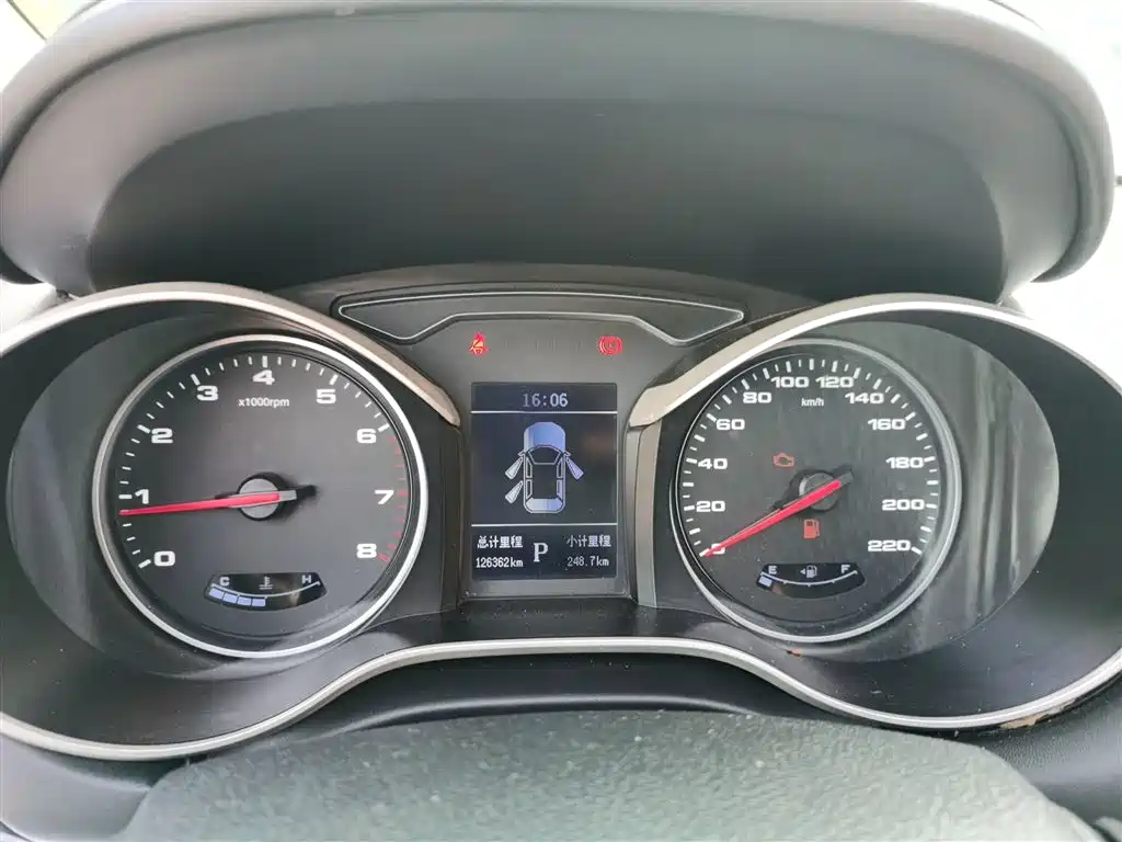 JAC Motors Refine S3 2017 2017 1.6L CVT Luxury Smart