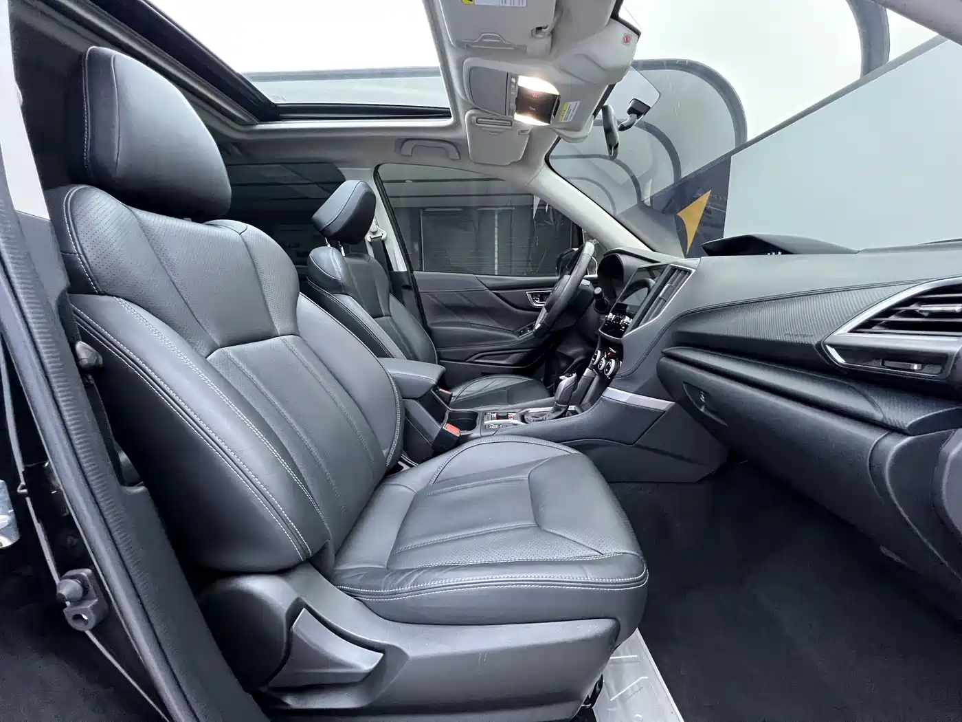 Subaru Forester 2021 2.0i Luxury Edition with EyeSight фото 25