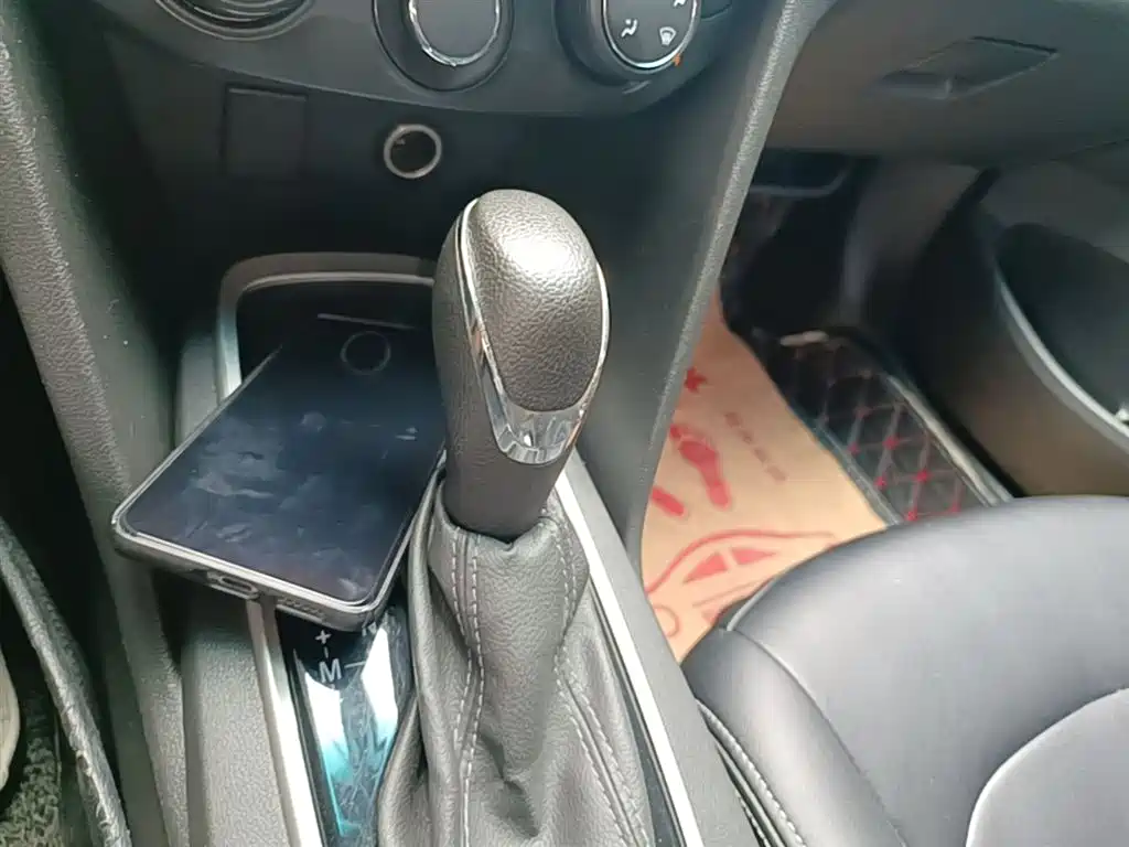 Chevrolet Cavalier 2019 320 Auto Sunroof Enjoyment Edition фото 14