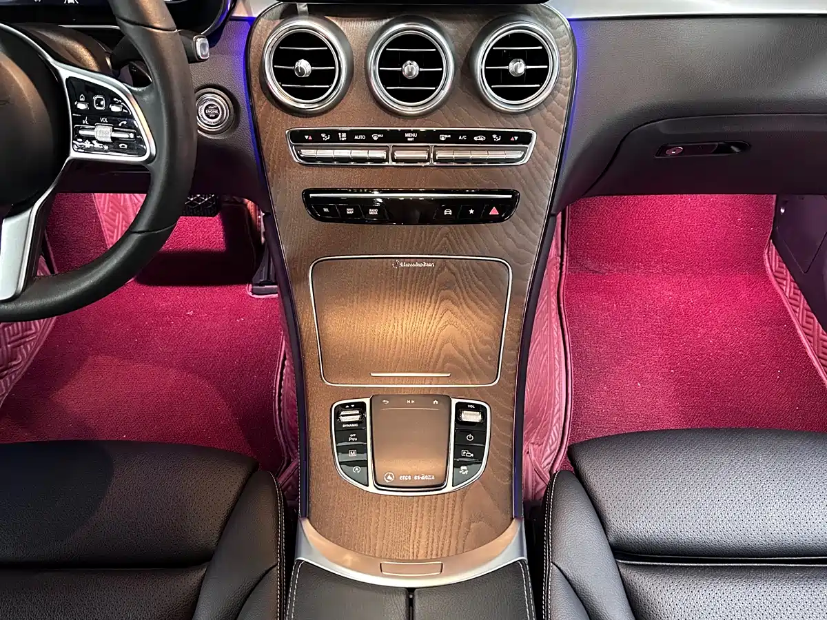 Mercedes-Benz GLC 2020 Facelift GLC 300 L 4MATIC Dynamic фото 8