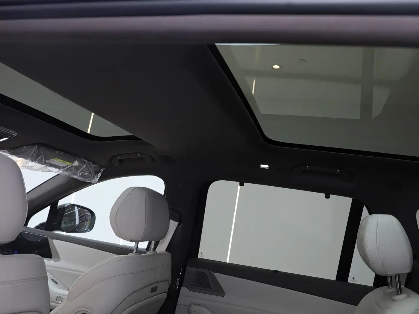 Denza N8L 2026 Model Prestige Edition фото 10