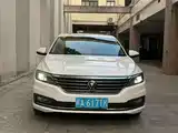 صورة 2 - Volkswagen Lavida