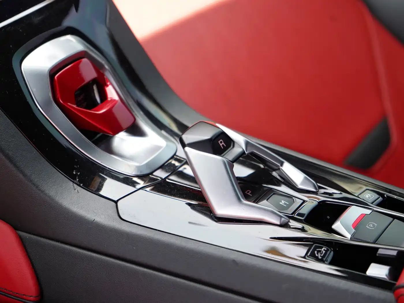 LAMBORGHINI HURACÁN