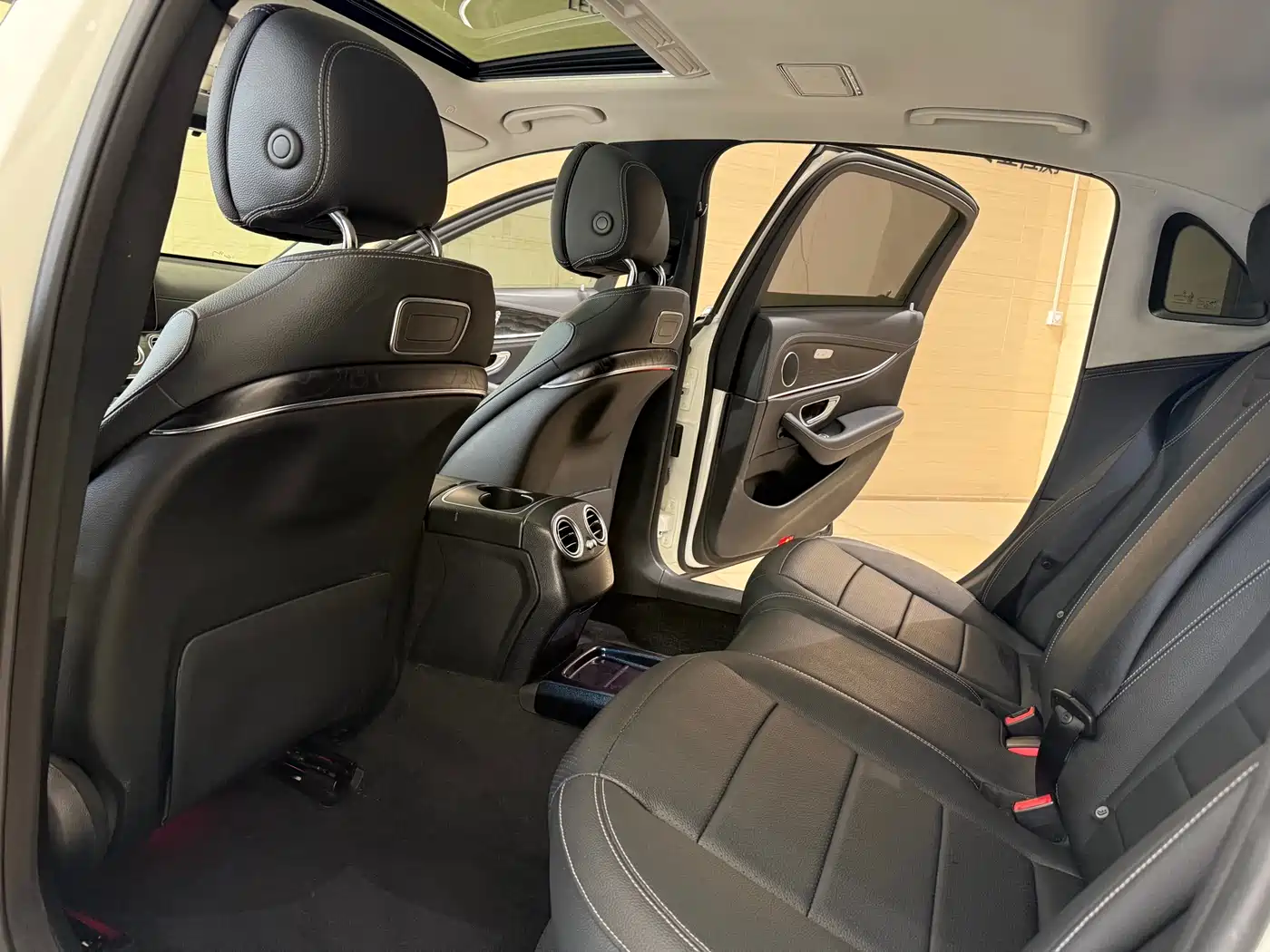 Mercedes-Benz E-Class 2019 E 200 L Sport фото 6