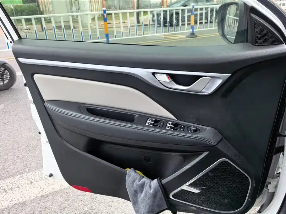 GEELY AUTOMOBILE VISION