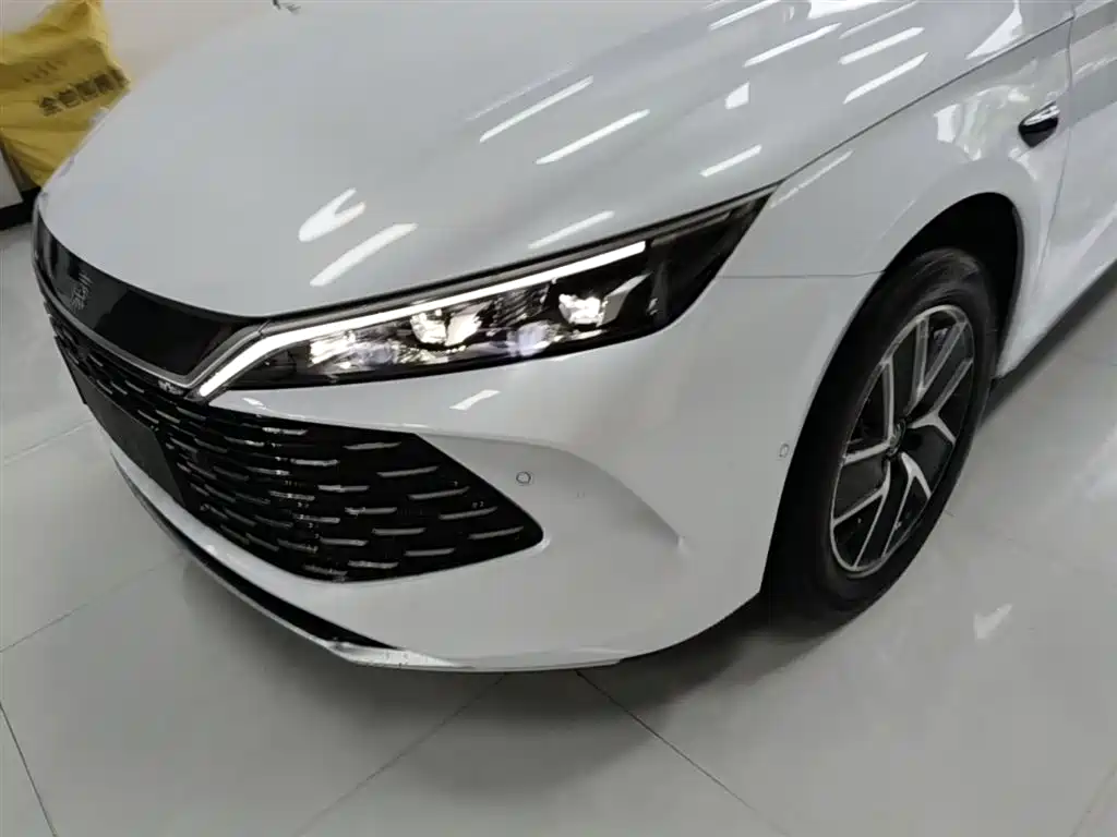 BYD Qin L 2026 Model DM-i Smart Drive Edition 128KM Pioneer фото 24